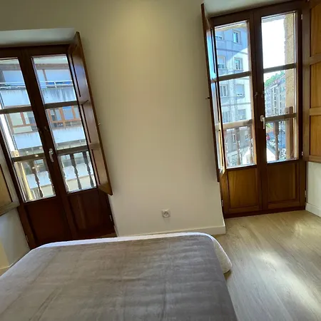 Apartamento Cool For 4 At The Medieval Quarter Oviedo